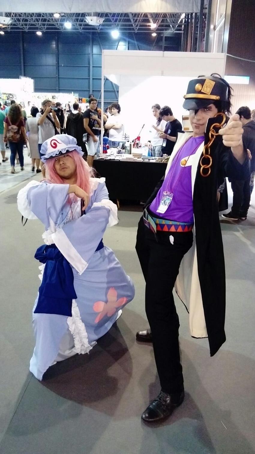 Cosplay picture from NaraJeamfry. Increíble encuentro entre la princesa del Hakugyokurou y el poderoso Jotaro Kujo. Dicen que después del encuentro se fueron a comer unos perritos calientes....