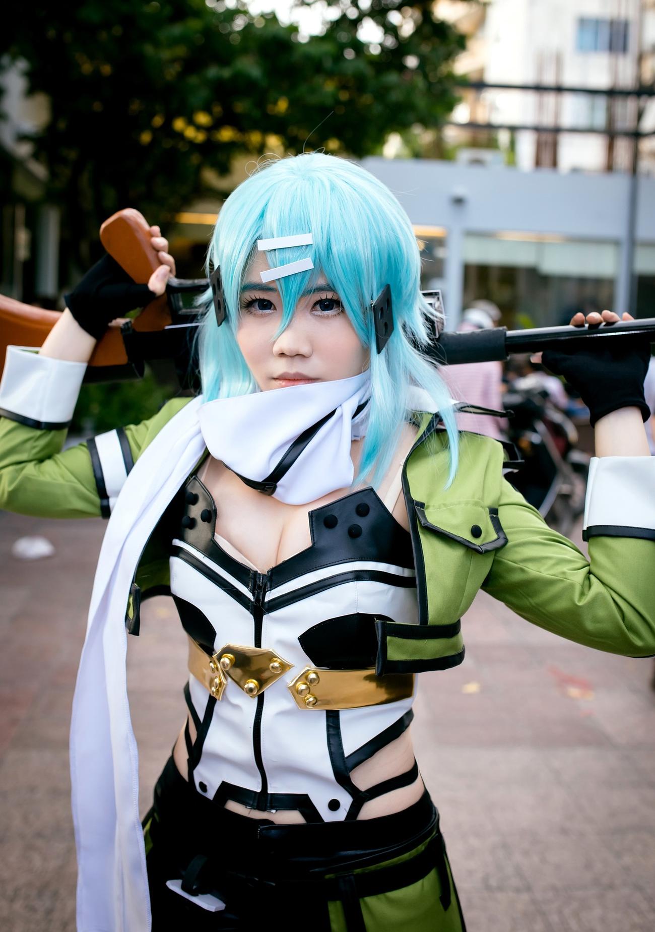Cosplay picture from NaraJeamfry. Foto de stock de Pham Trung Kien (ptksgc). Cosplayer sin especificar. Cosplay de Sinon, de la segunda temporada de Sword Art Online..
